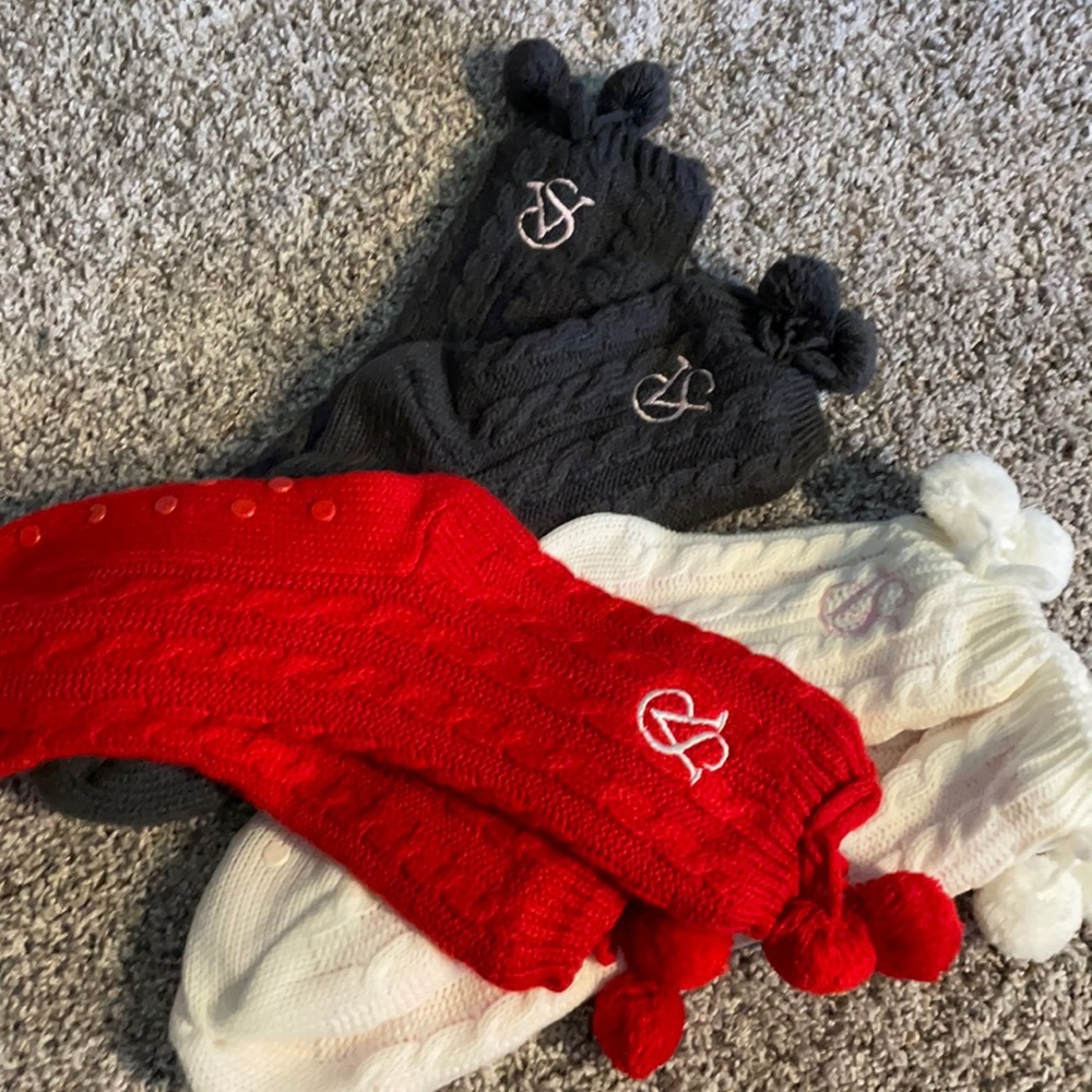 pack of three Victoria’s secret socks